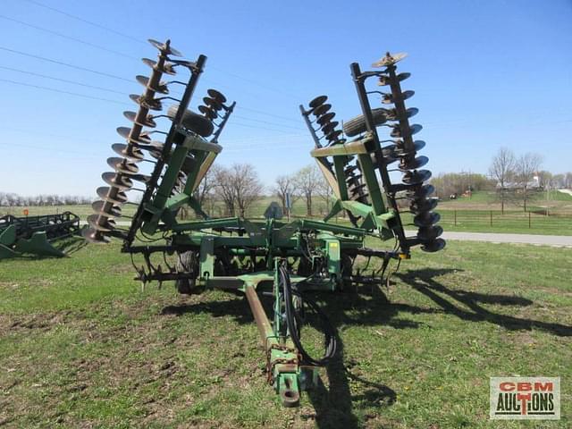 Image of John Deere 630 equipment image 4