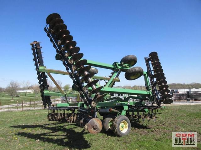 Image of John Deere 630 equipment image 3