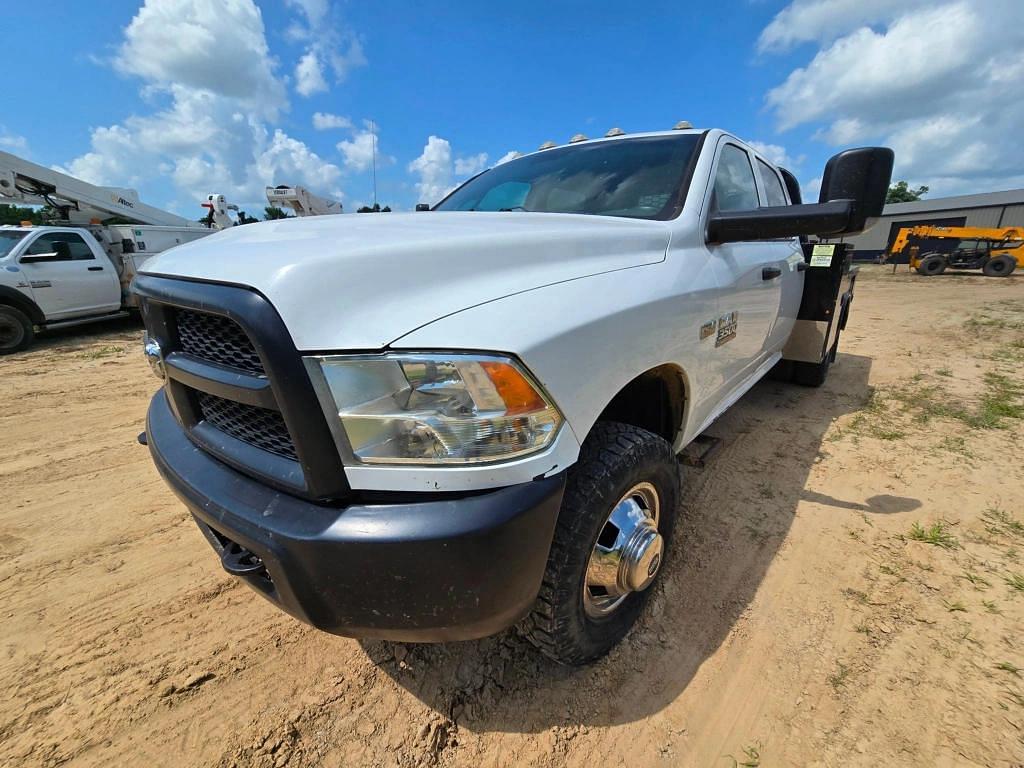Image of Dodge Ram 3500 Primary image