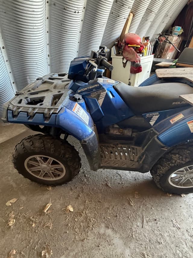 Image of Polaris Sportsman 550 EFI equipment image 4