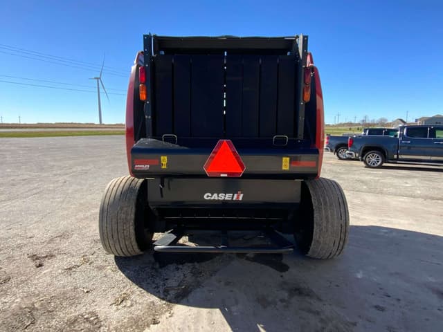 Image of Case IH RB565 equipment image 3