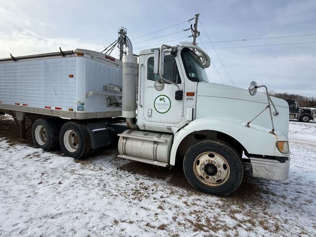 Image of International 9200i equipment image 1