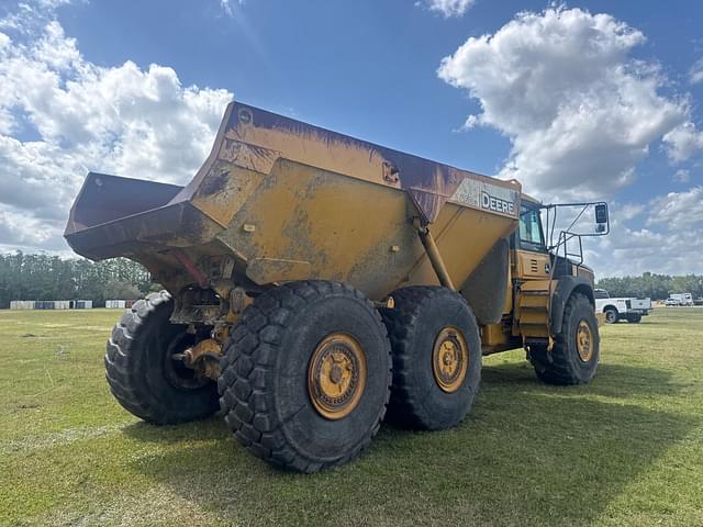 Image of John Deere 460E equipment image 4