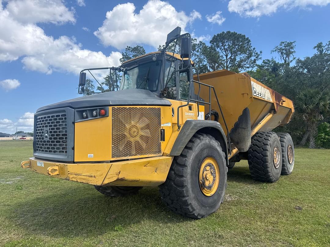 Image of John Deere 460E Primary image