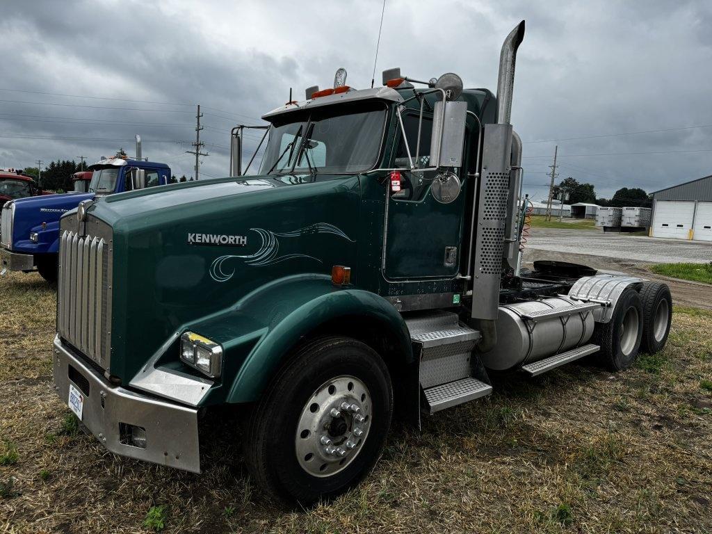 Image of Kenworth T800 Primary image
