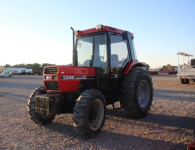 Main image Case IH 885