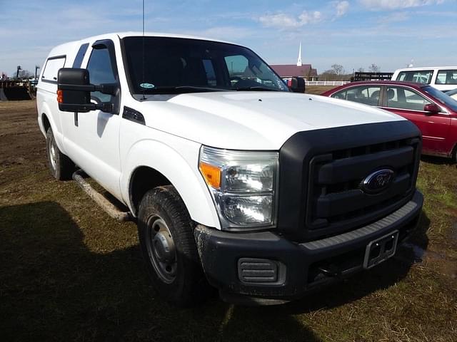 Image of Ford F-250 equipment image 1