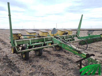 Main image John Deere 7000