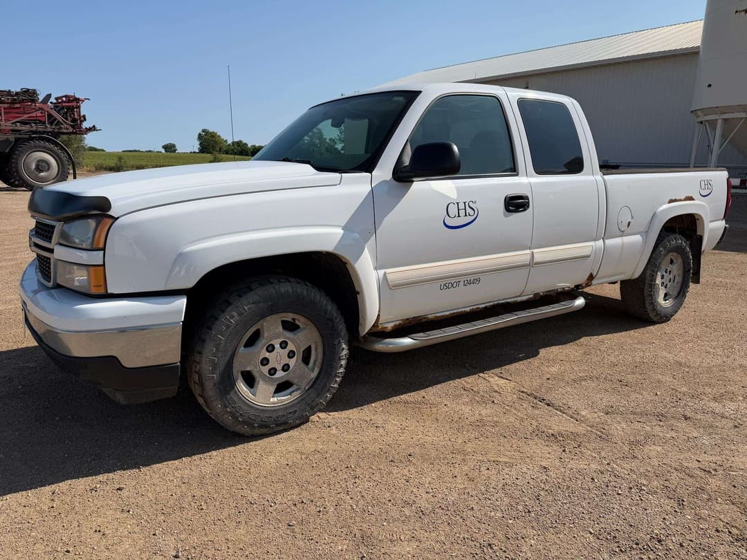 Image of Chevrolet 1500 Primary image