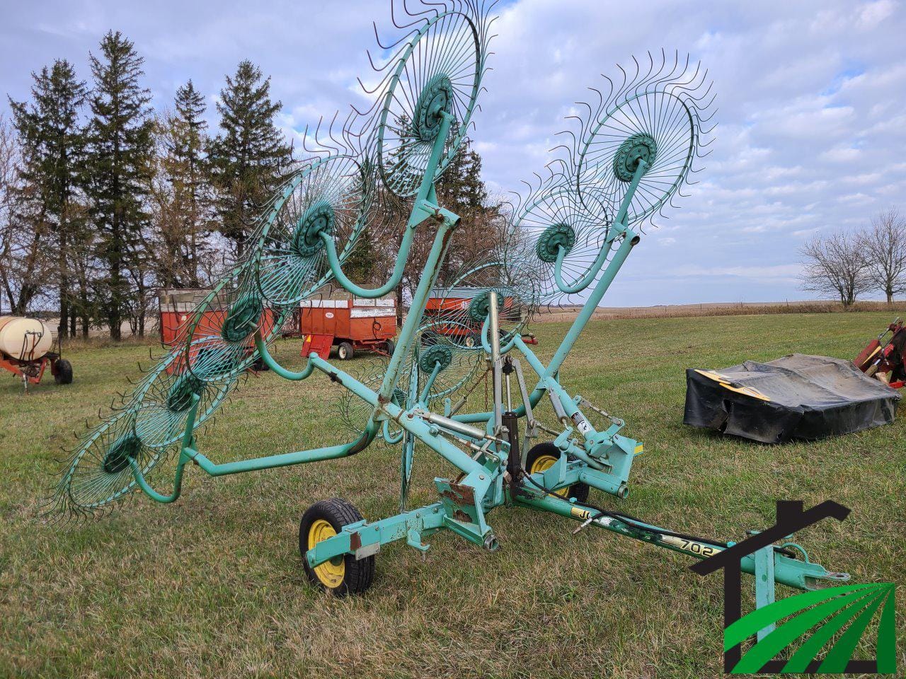 Main image John Deere 702