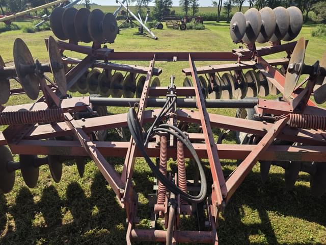 Image of International Harvester 470 equipment image 3