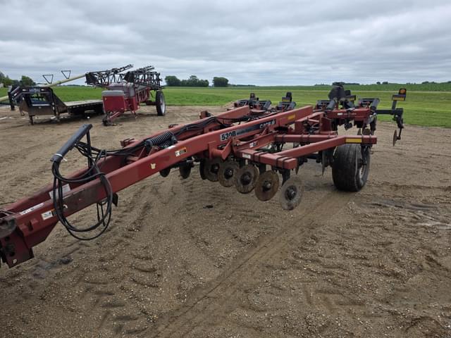 Image of Case IH Ecolo-Tiger 530B equipment image 1