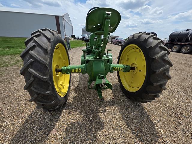 Image of John Deere B equipment image 3