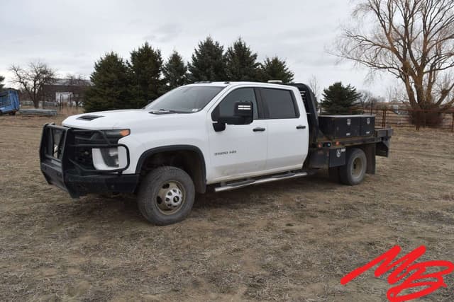 Image of Chevrolet 3500HD equipment image 1