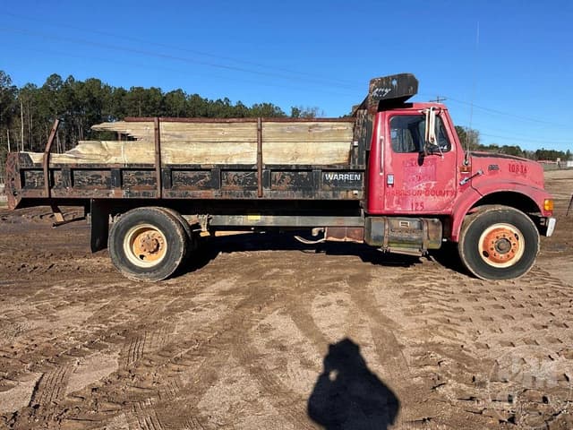 Image of International 4700 equipment image 3