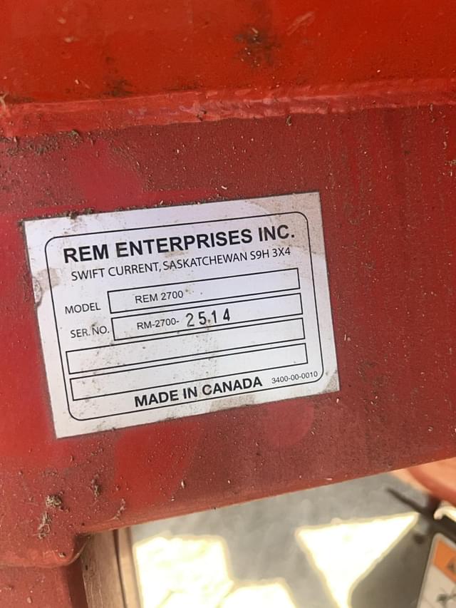 Image of REM 2700 equipment image 3