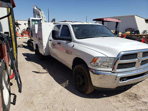 Image of Dodge Ram 3500 equipment image 1