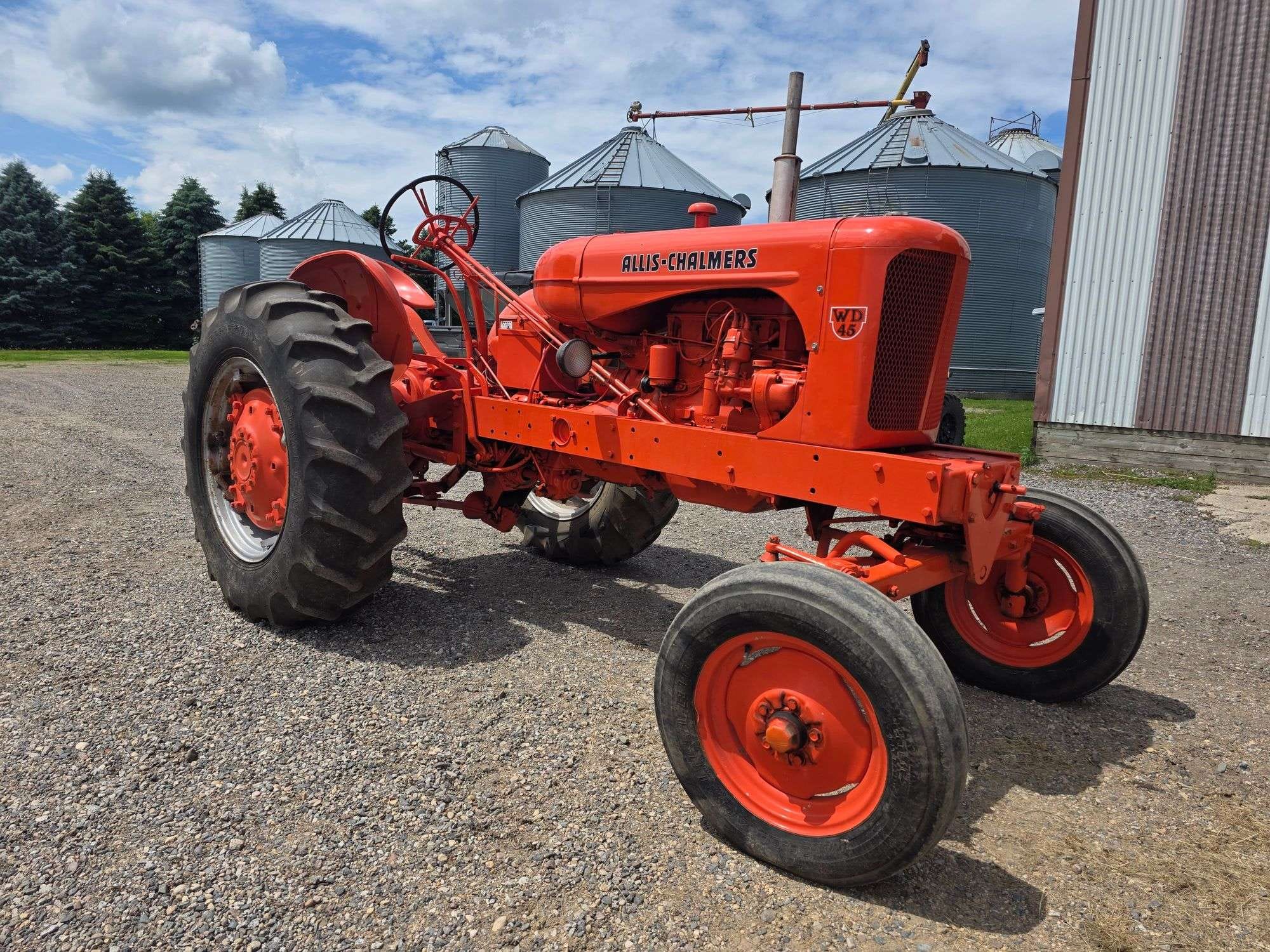 Allis Chalmers WD45 Equipment Image0