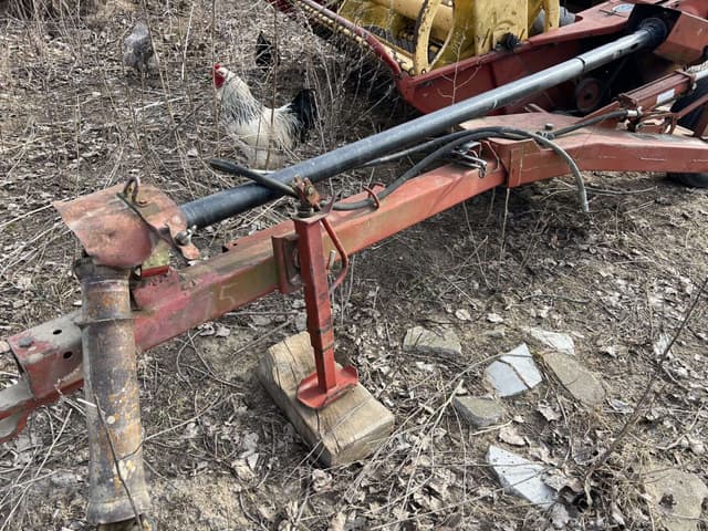 Image of New Holland 488 equipment image 4