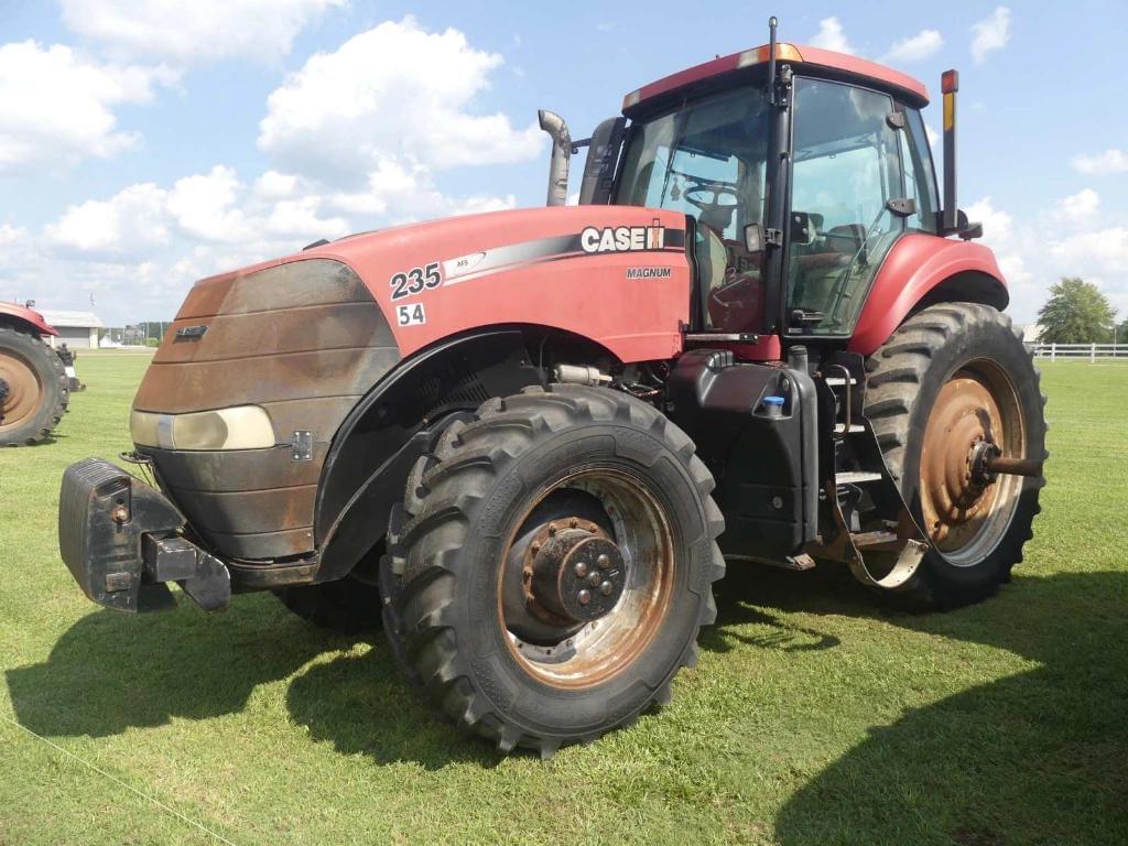 Image of Case IH Magnum 235 Primary image