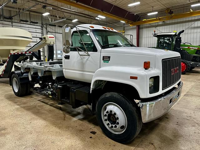 Image of Chevrolet C6500 equipment image 3