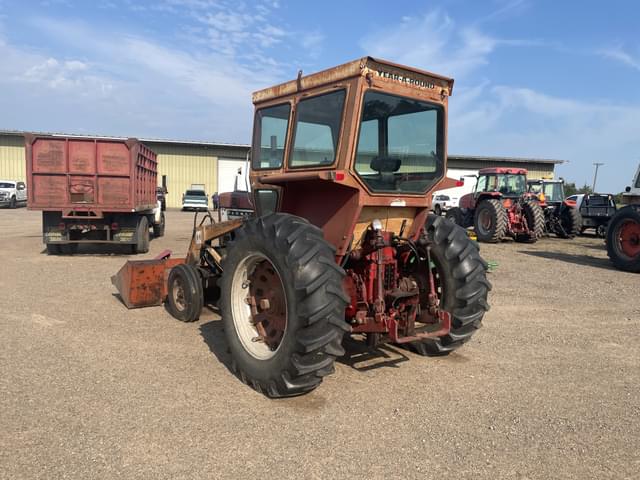 Image of International Harvester 706 equipment image 3