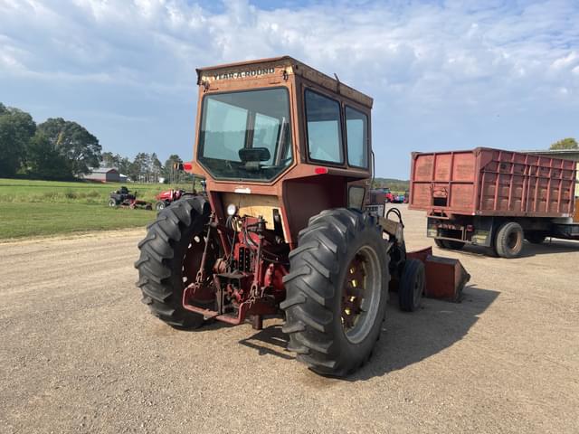 Image of International Harvester 706 equipment image 1