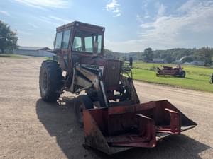 International Harvester 706 Image