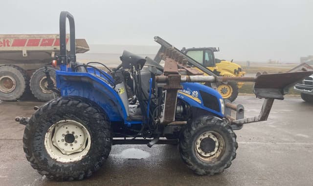 Image of New Holland PowerStar 75 equipment image 2