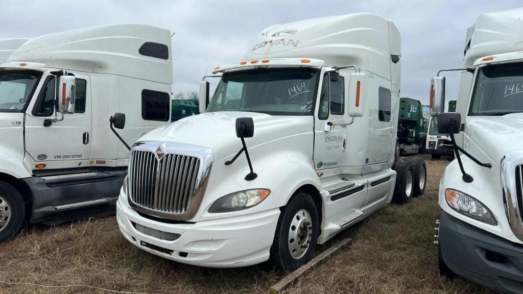 2010 International ProStar Equipment Image0