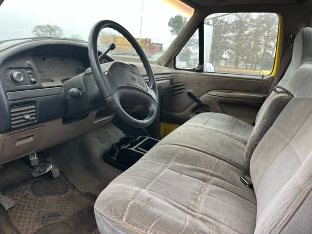 Image of Ford Super Duty equipment image 3