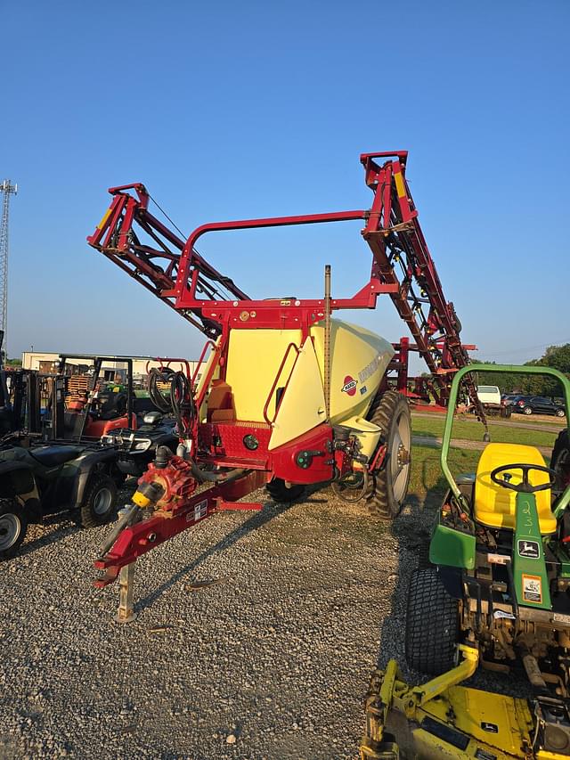 Image of Hardi Navigator 3500 equipment image 2