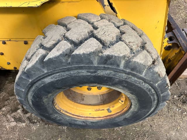 Image of John Deere 270 equipment image 3