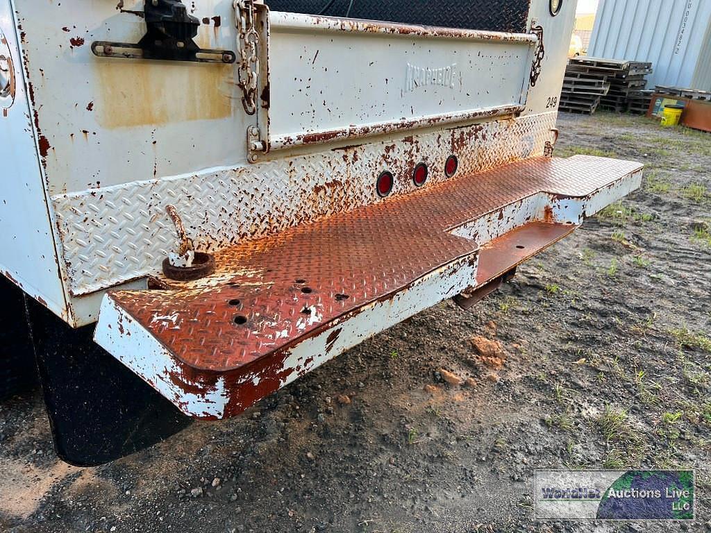 Main image Ford F-650 30