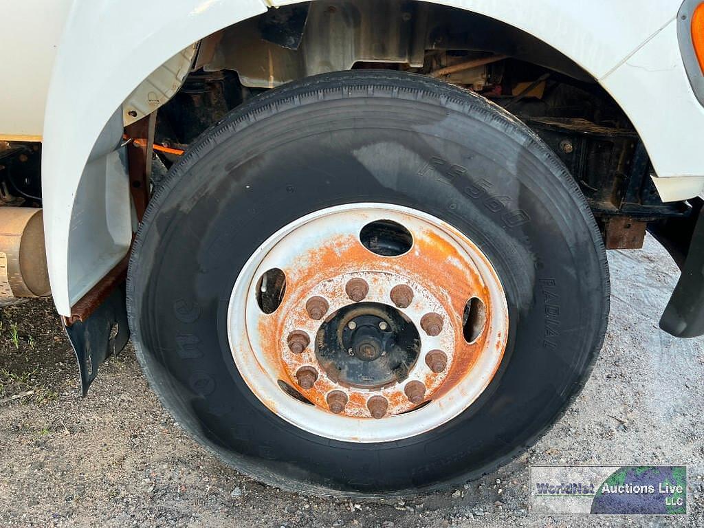 Main image Ford F-650 39