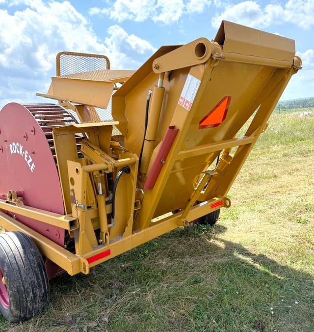 Image of Haybuster 3106 Rock EZE equipment image 3