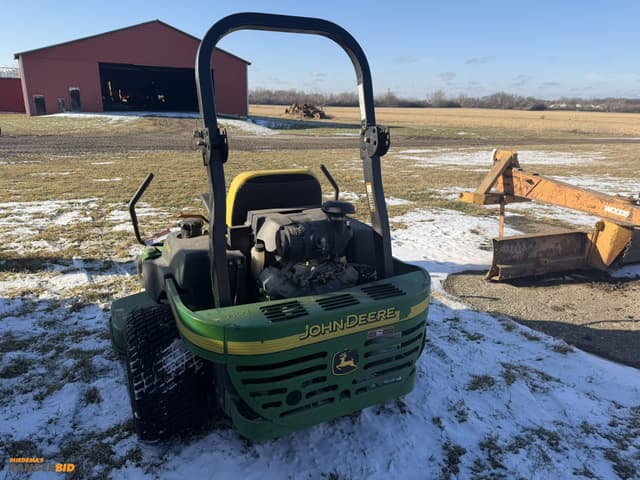 Image of John Deere 777 equipment image 2