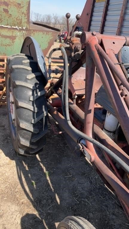 Image of Ford 9N equipment image 4
