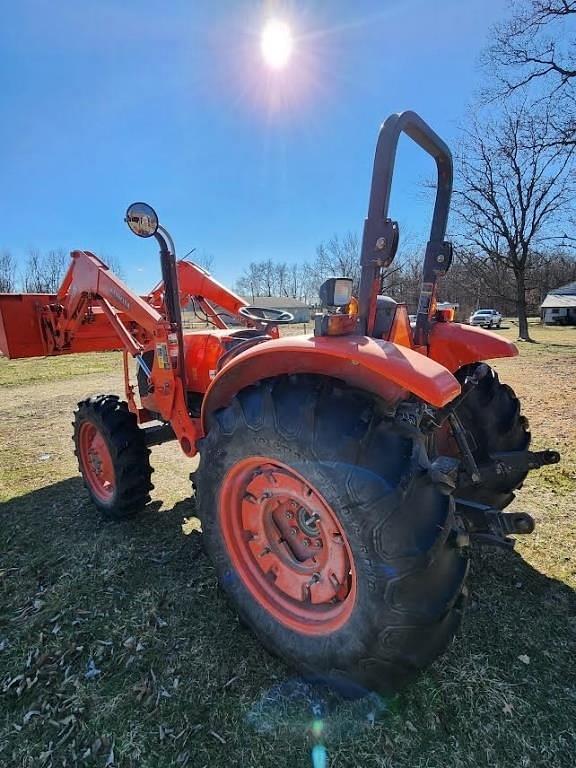 Image of Kubota M6040 equipment image 1