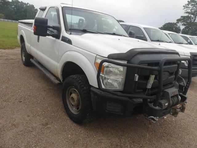 Image of Ford F-250 equipment image 1
