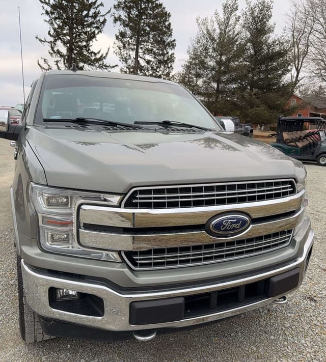 Image of Ford F-150 equipment image 4