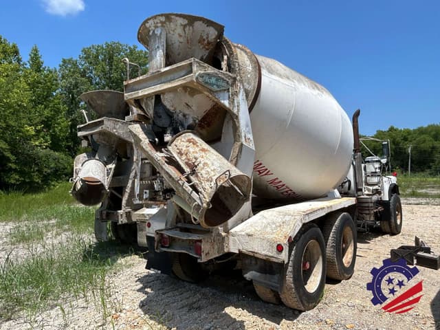 Image of Mack DM600 equipment image 4