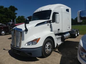 2022 Kenworth T680 Image
