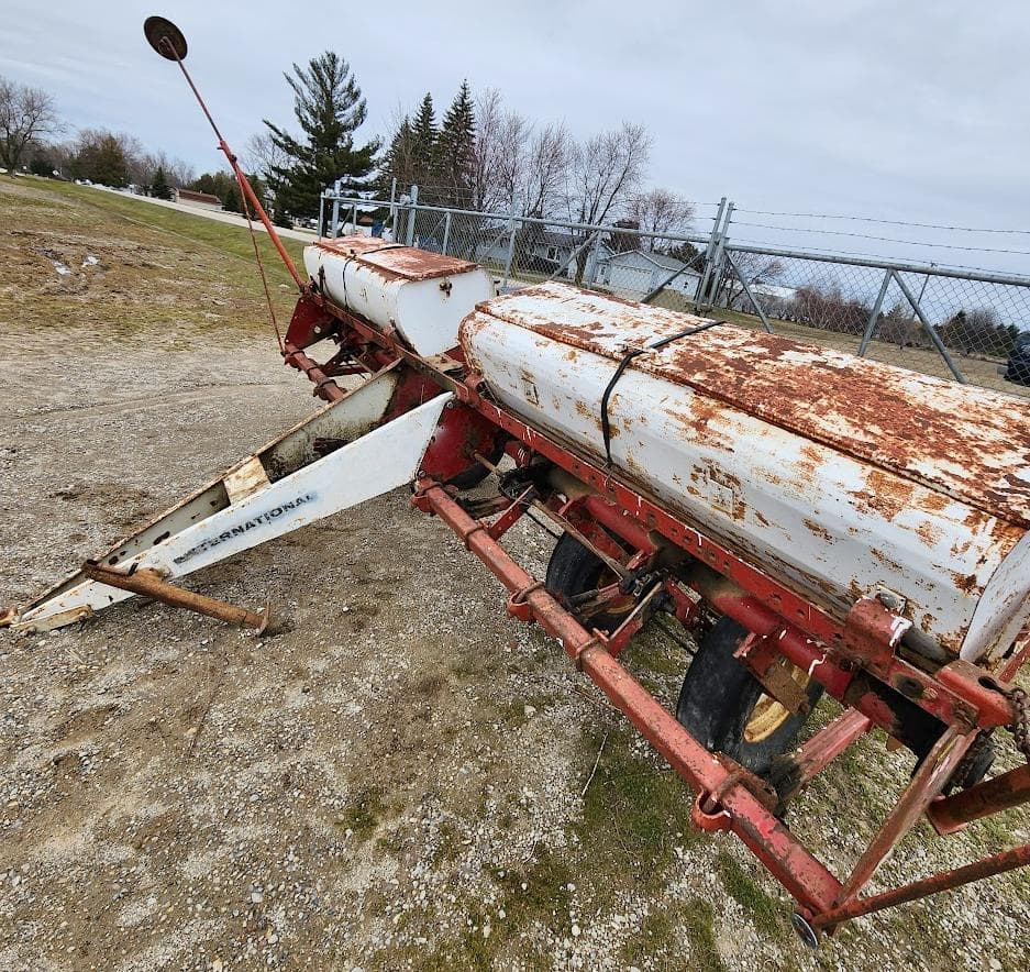 International Harvester 56 Planting Planters for Sale Tractor Zoom