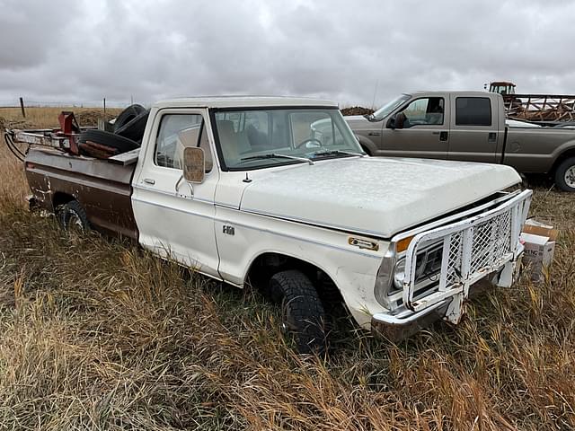 Image of Ford F-150 equipment image 3