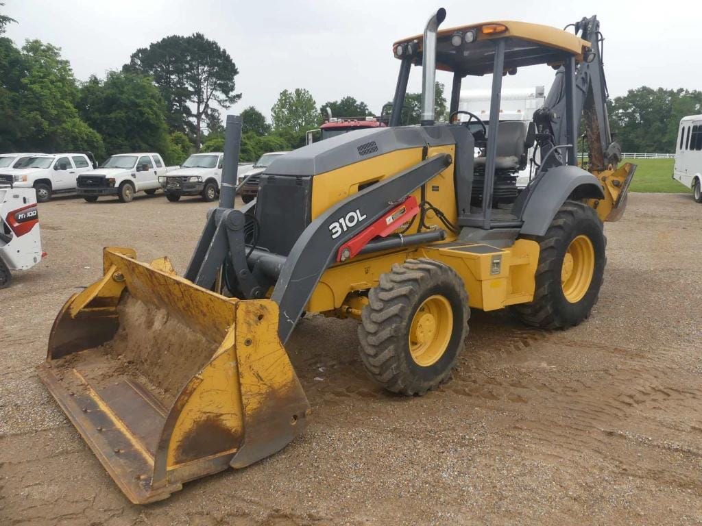 2019 John Deere 310L Equipment Image0