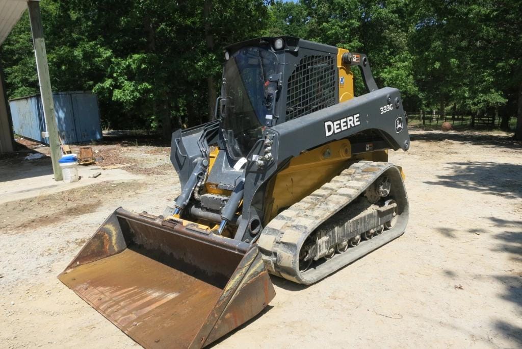 John Deere 333G Equipment Image0