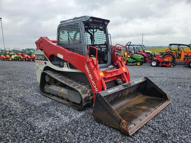 Image of Takeuchi TL12V2 equipment image 2