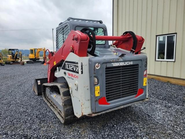 Image of Takeuchi TL12V2 equipment image 4