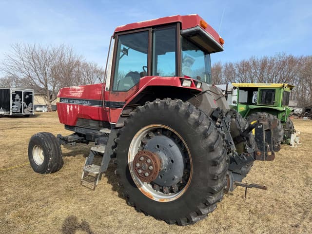 Image of Case IH 7110 equipment image 2